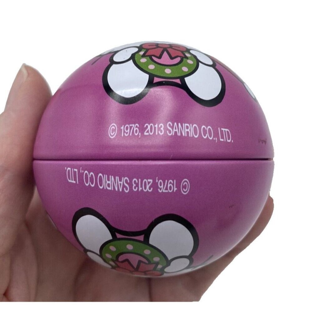Hello Kitty Christmas Ornament Sanrio Opens Up Into 2 Parts To Fill Pink Kawaii - Picture 4 of 14